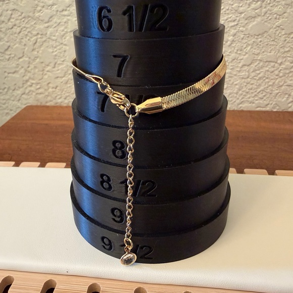 Gold Herringbone Bracelet or Anklet with Adjustable Extender, Like New - Picture 4 of 8